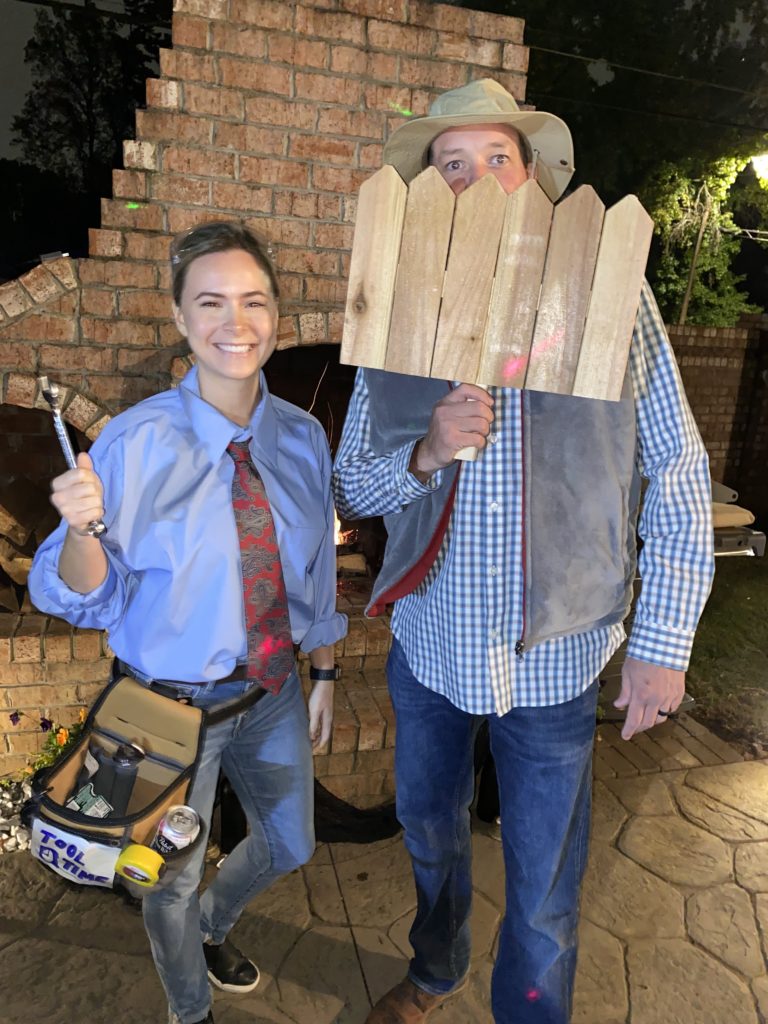DIY easy couples halloween costume tim the toolman taylor from home improvement and his neighbor, wilson