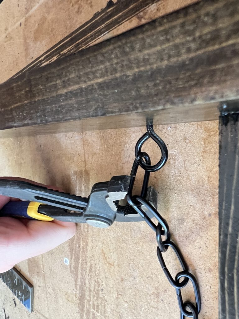 DIY Wall Mounted Laundry Drying Rack - What BB Built